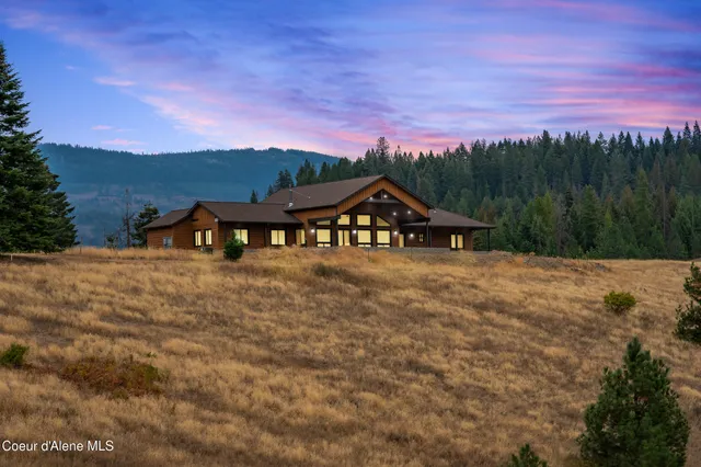 $1,750,000 | 26706 South Willow Creek Road, Medimont, ID 83842