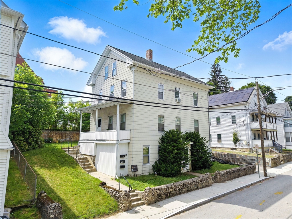 17 Granite Street Webster, MA 01570 - Photo 1 of 33 Gallery Image 1