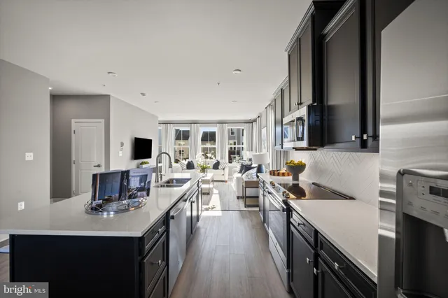 $3,325 | 171 Woodgate Circle, Pasadena, MD 21122