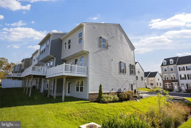 $3,325 | 171 Woodgate Circle, Pasadena, MD 21122