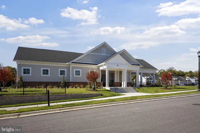 $3,325 | 171 Woodgate Circle, Pasadena, MD 21122