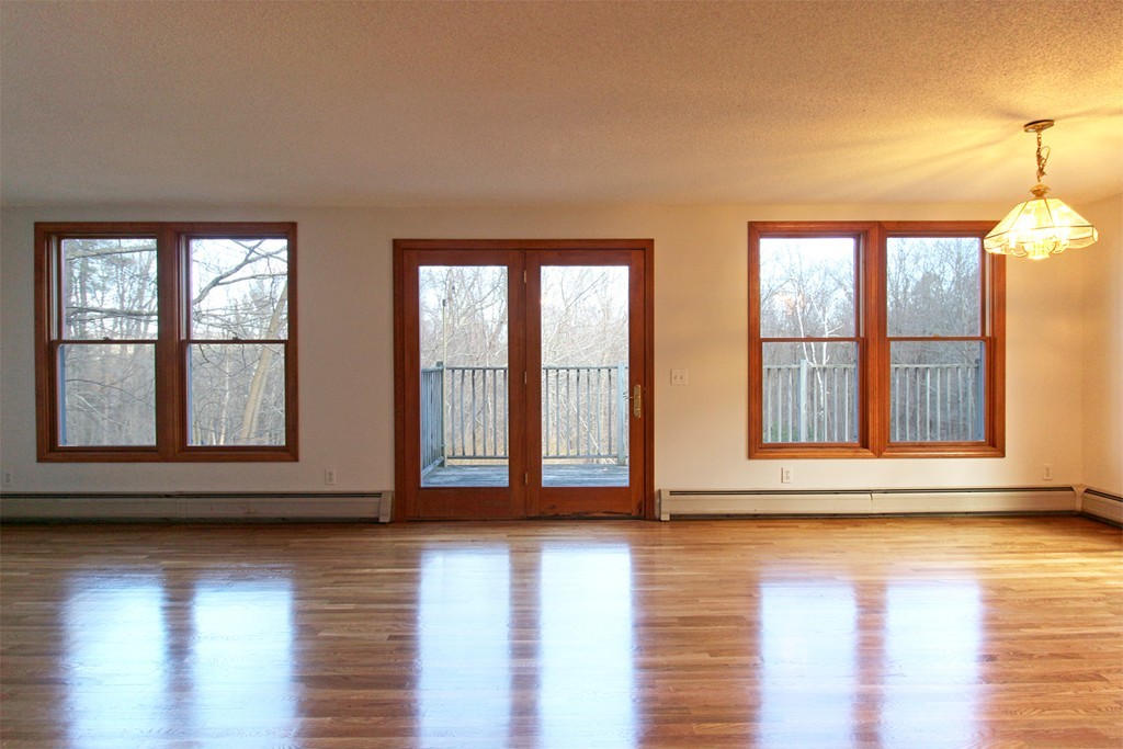 207 Chapin Road Hampden, MA 01036 - Photo 6 of 23