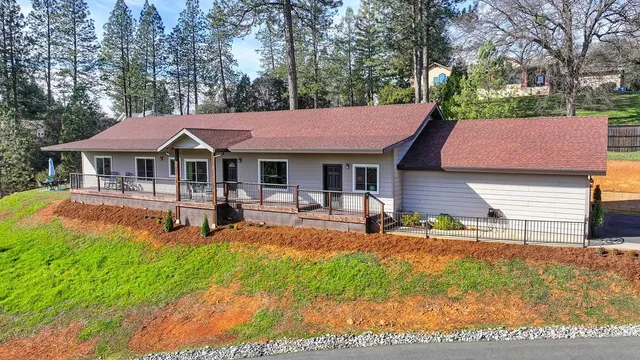 $715,000 | 17630 Hillcrest Drive, Meadow Vista, CA 95722