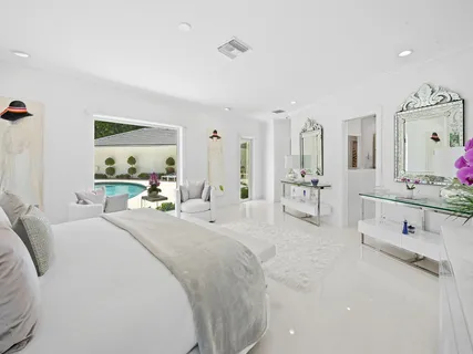 $2,590,000 | 2831 Northeast 40th Street, Fort Lauderdale, FL 33308