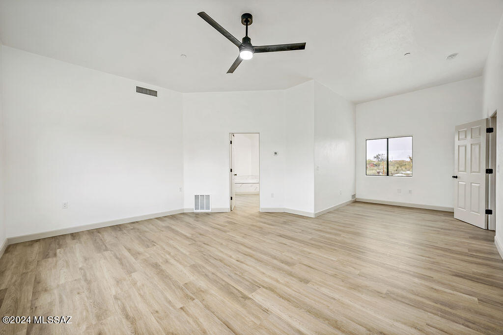 1030 West Roller Coaster Road Tucson, AZ 85704 - Photo 10 of 37 Gallery Image 10