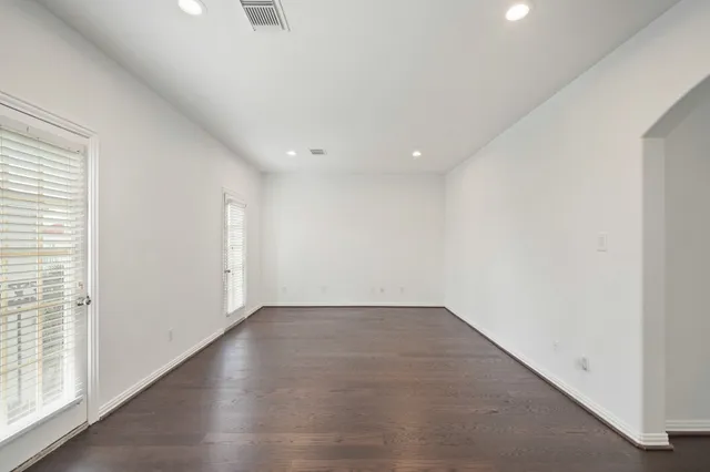 $350,000 | 6115 Windwater Pointe, Houston, TX 77036