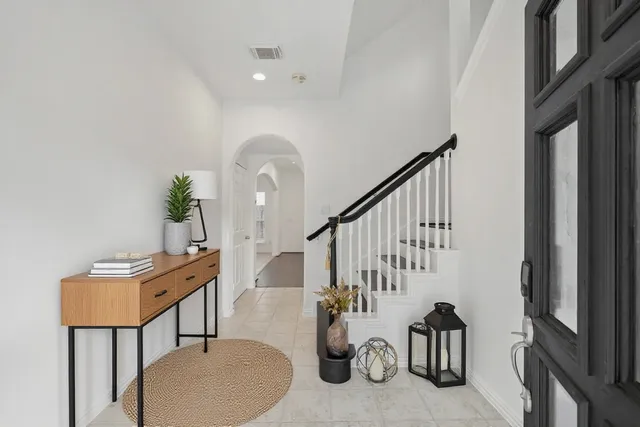 $350,000 | 6115 Windwater Pointe, Houston, TX 77036