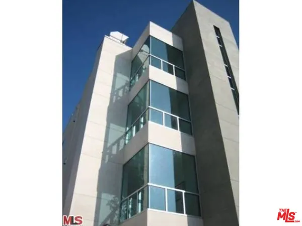 $4,500 | 10633 Eastborne Avenue, Unit 201, Los Angeles, CA 90024