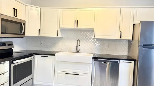 $2,200 | 1104 Pine Heights Drive Northeast, Atlanta, GA 30324