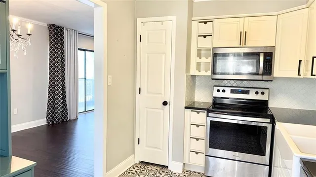 $2,200 | 1104 Pine Heights Drive Northeast, Atlanta, GA 30324