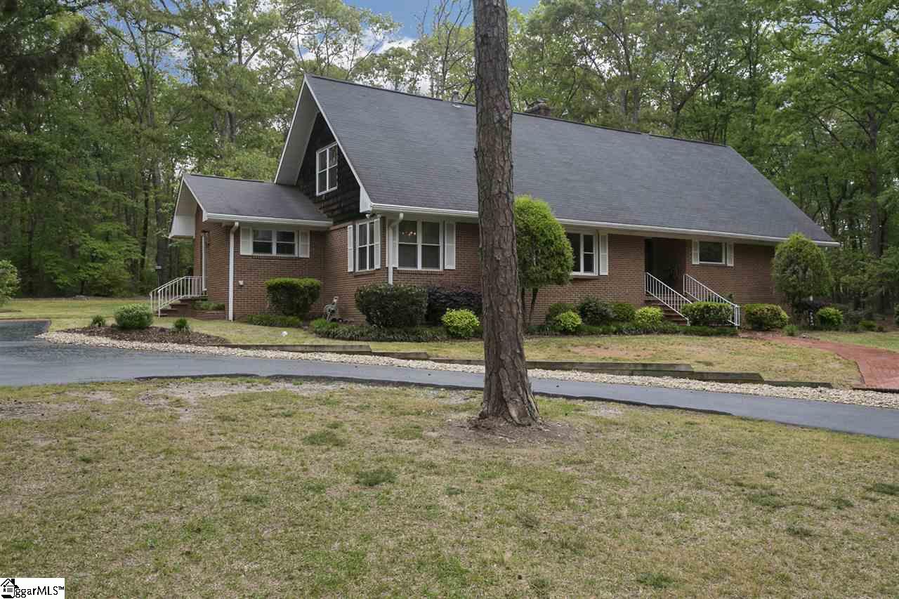 162 Baldwin Road Simpsonville, SC 29680 - Photo 1 of 31 Gallery Image 1