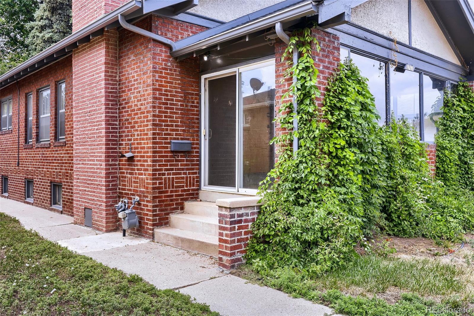 3767 Raleigh Street Denver, CO 80212 - Photo 3 of 32