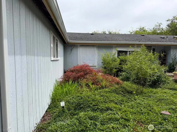 $365,000 | 244 North Dubois Road, Ariel, WA 98603