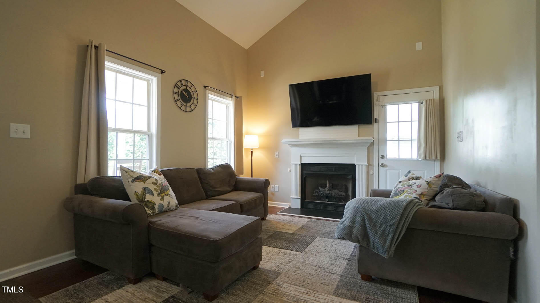 3709 Fan Palm Court Raleigh, NC 27616 - Photo 4 of 39 DSC09215