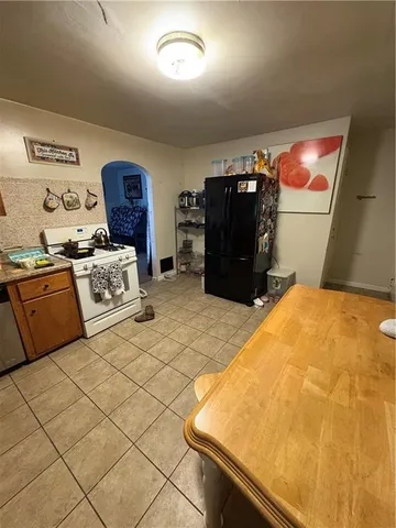 $150,000 | 225 Maple Drive, Monroeville, PA 15146