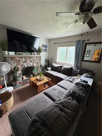 $150,000 | 225 Maple Drive, Monroeville, PA 15146