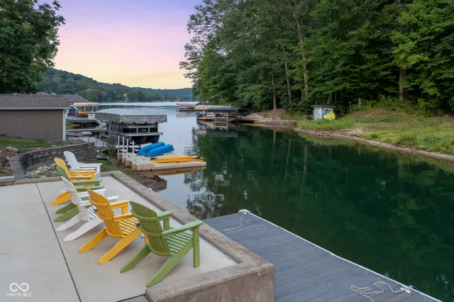 $1,890,000 | 5181 South Poplar Drive, Columbus, IN 47201