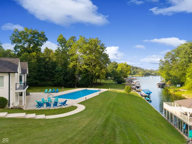 $1,890,000 | 5181 South Poplar Drive, Columbus, IN 47201