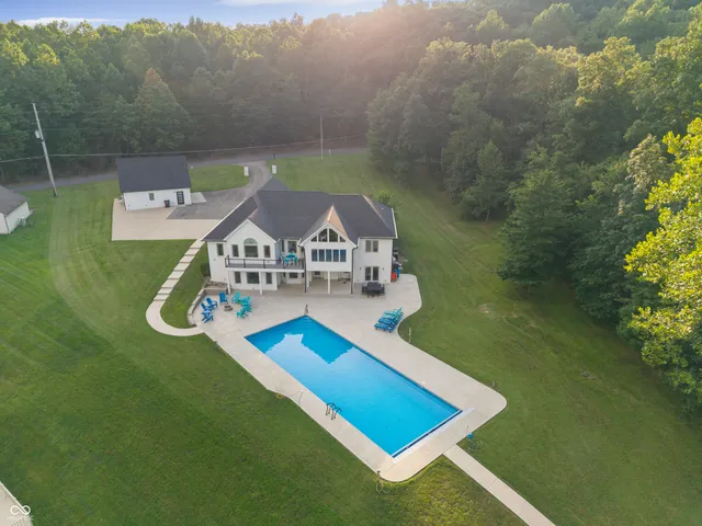 $1,890,000 | 5181 South Poplar Drive, Columbus, IN 47201