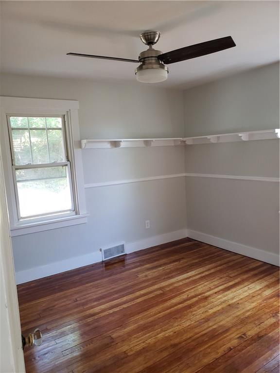 4024 Franklin Road Pittsburgh, PA 15214 - Photo 18 of 25 3rd bedroom
