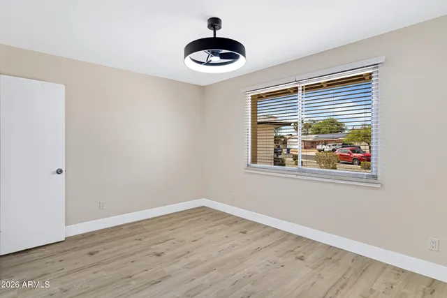 $6,300 | 3921 South Kenneth Place, Tempe, AZ 85282