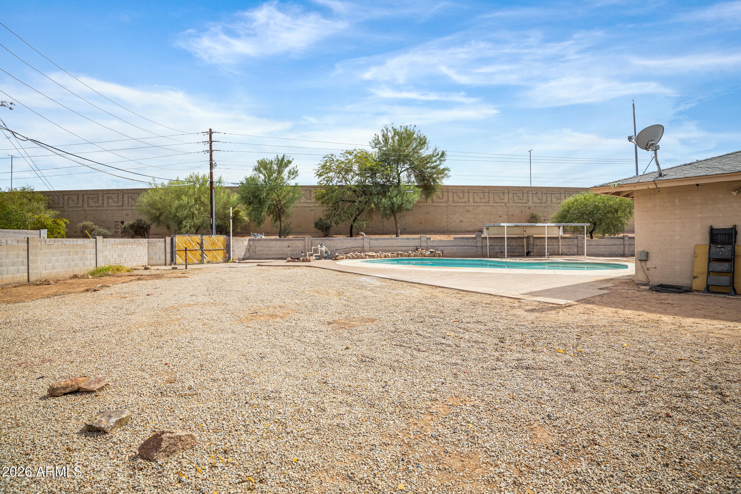 3921 South Kenneth Place Tempe, AZ 85282 - Photo 41 of 43 a view of a terrace