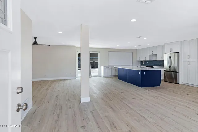 $6,300 | 3921 South Kenneth Place, Tempe, AZ 85282