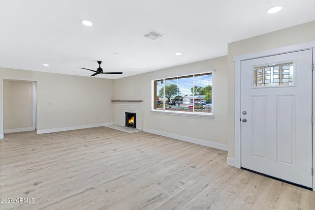 $6,300 | 3921 South Kenneth Place, Tempe, AZ 85282