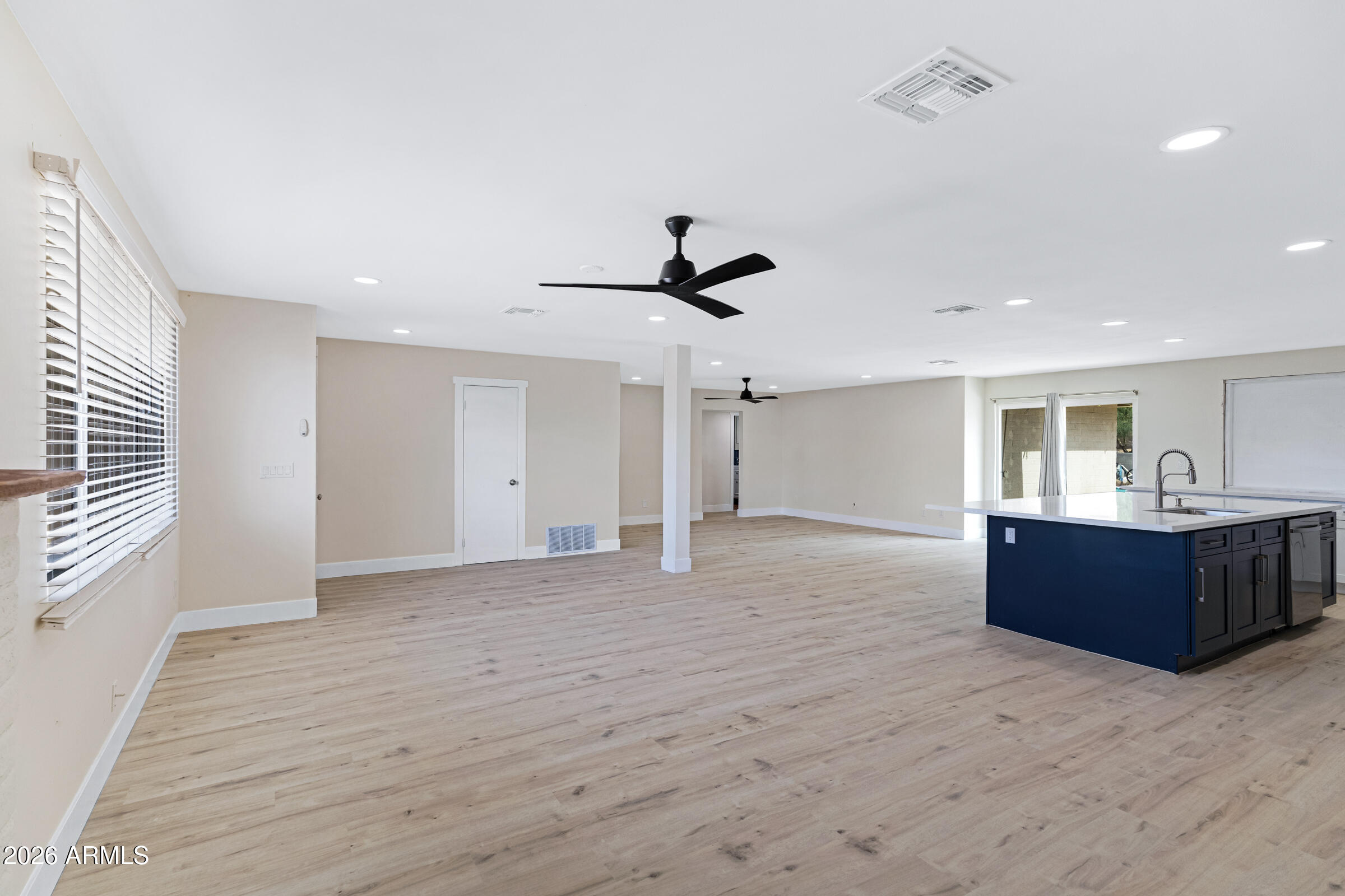 3921 South Kenneth Place Tempe, AZ 85282 - Photo 8 of 43 a living room with furniture