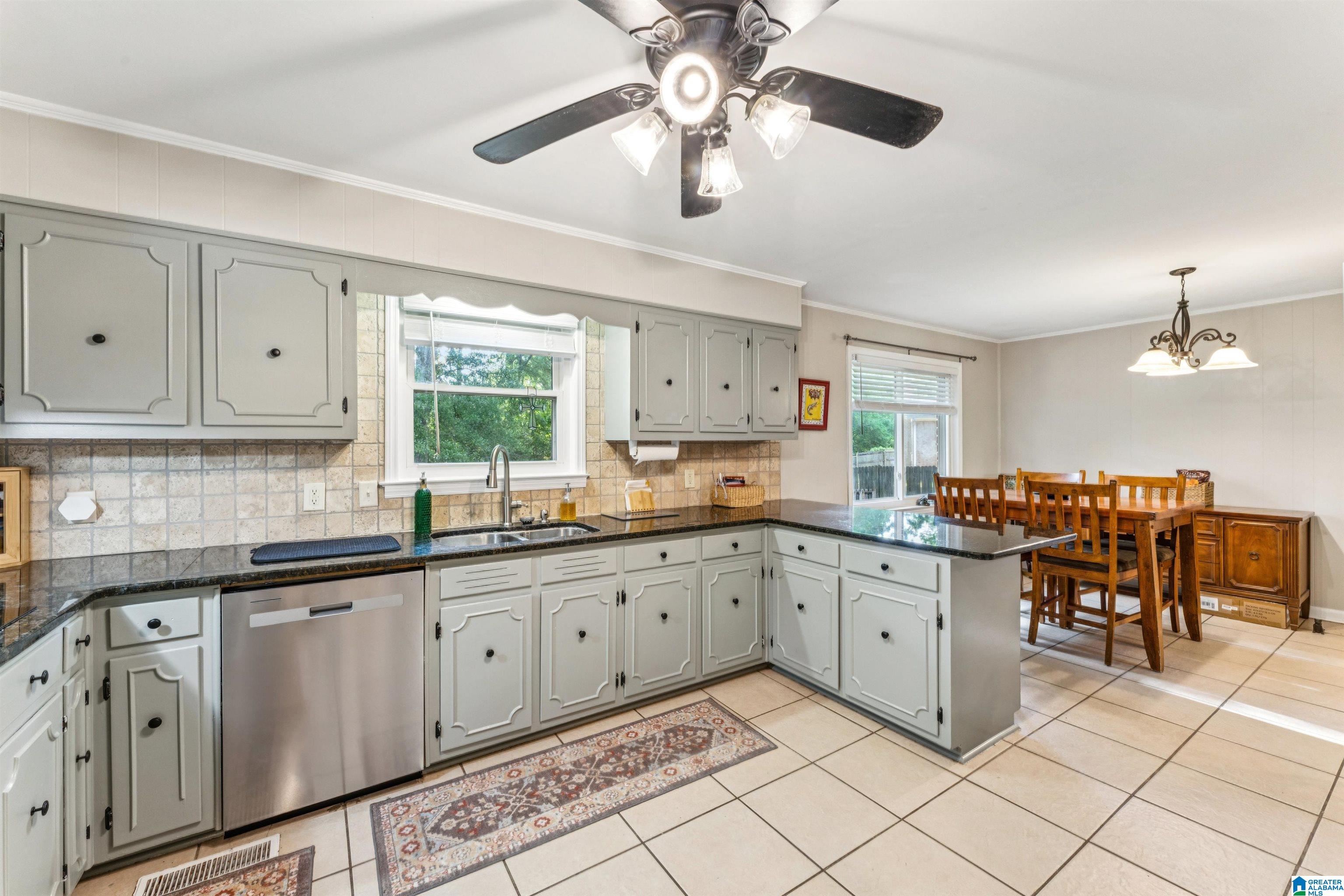 335 Cherokee Street Montevallo, AL 35115 - Photo 16 of 40