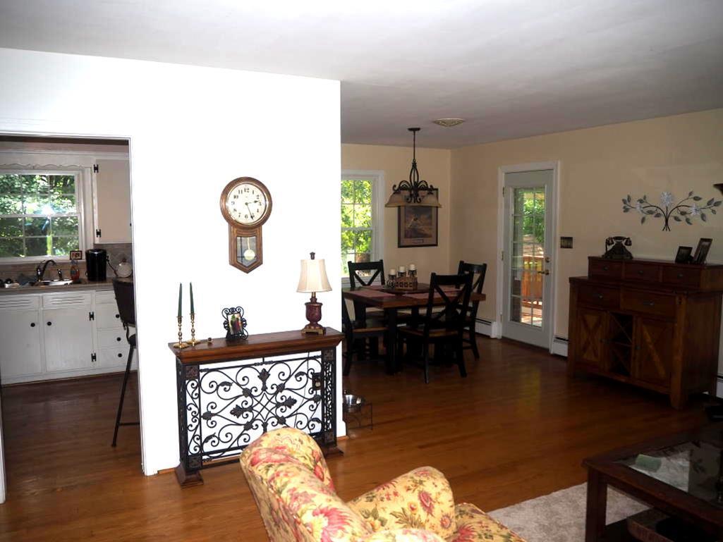 3436 Grandin Road Southwest Roanoke, VA 24018 - Photo 3 of 49 Picture2