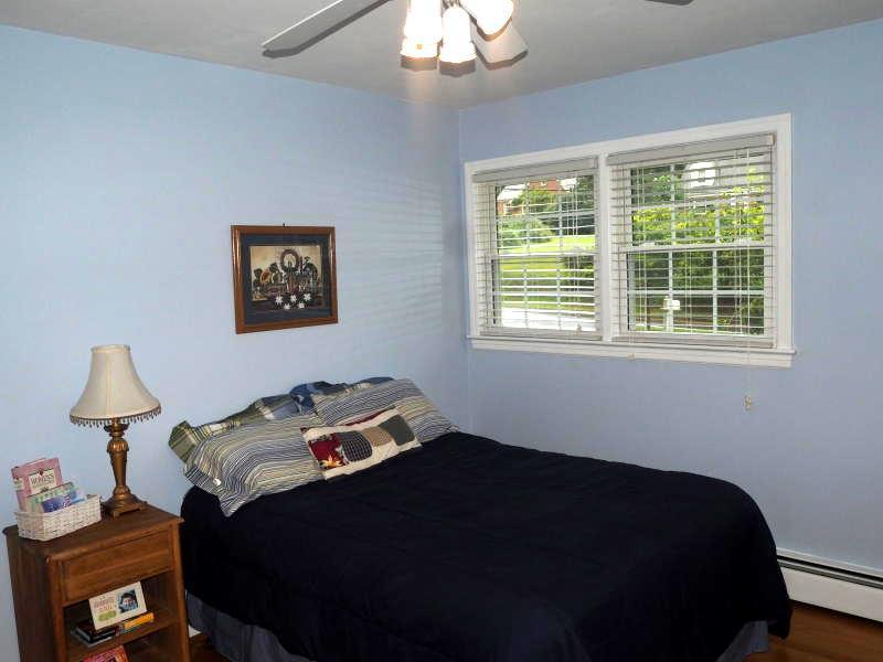 3436 Grandin Road Southwest Roanoke, VA 24018 - Photo 24 of 49 Picture16