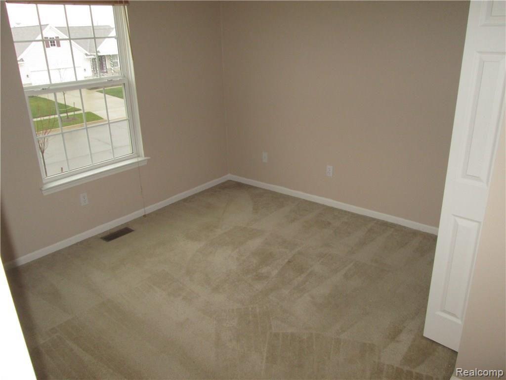 415 Edward J Street Clinton, MI 49236 - Photo 21 of 38