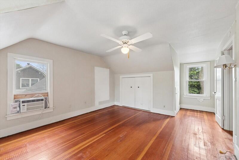 415 Ridgeway Street St. Joseph, MI 49085 - Photo 25 of 36 34-Bedroom 2