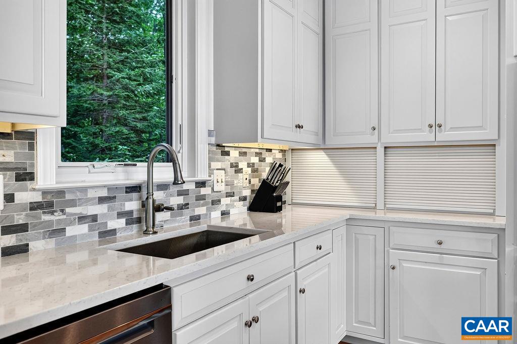 78 Timber Ridge Lane Roseland, VA 22967 - Photo 15 of 64 Gallery Image 15