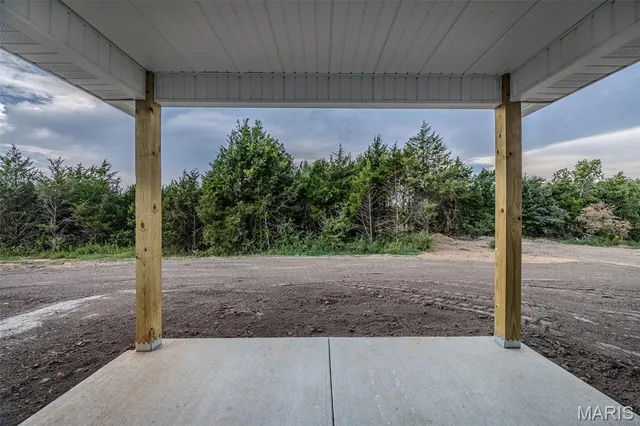 $299,900 | 1809 Vadie Avenue, Lebanon, MO 65536