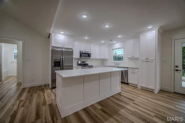 $299,900 | 1809 Vadie Avenue, Lebanon, MO 65536