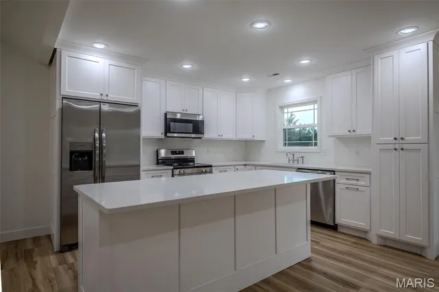 $299,900 | 1809 Vadie Avenue, Lebanon, MO 65536