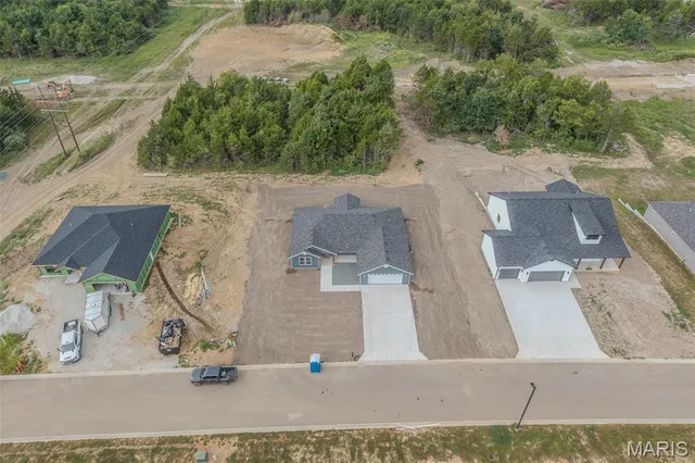 $299,900 | 1809 Vadie Avenue, Lebanon, MO 65536