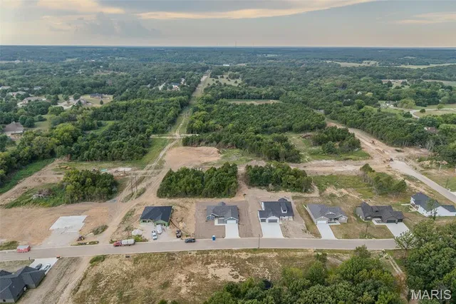 $299,900 | 1809 Vadie Avenue, Lebanon, MO 65536