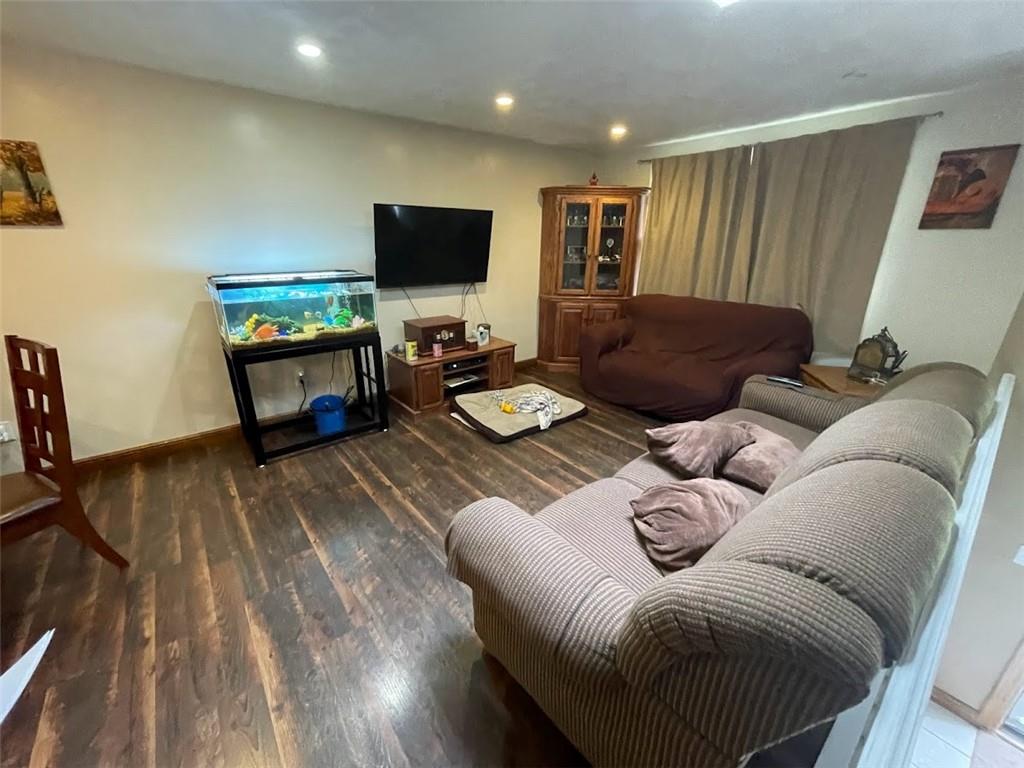 231 Hazel Kirk Road Monongahela, PA 15063 - Photo 4 of 25 Gallery Image 4