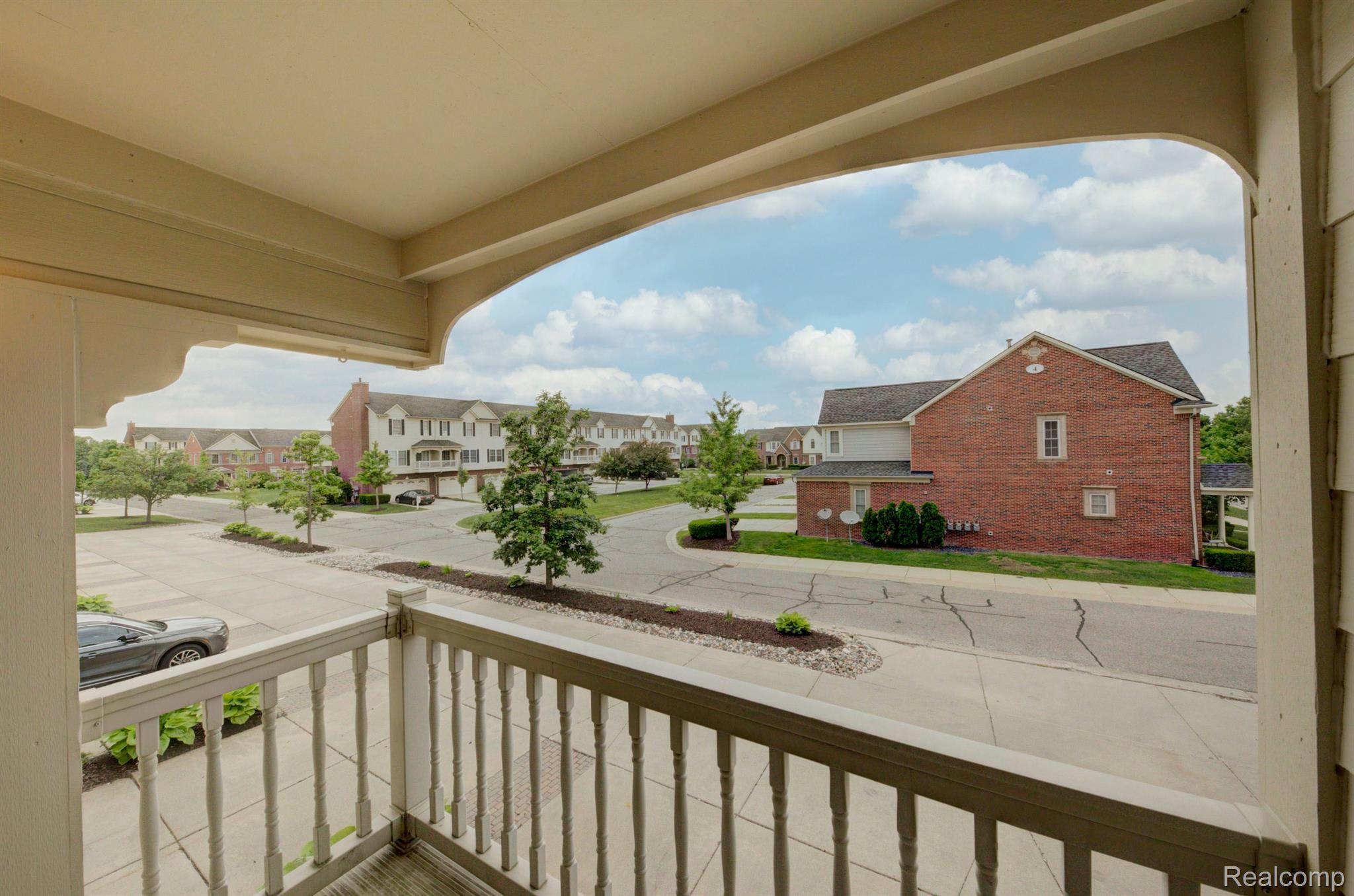 45575 North Stonewood Road Canton, MI 48187 - Photo 14 of 40 Gallery Image 14