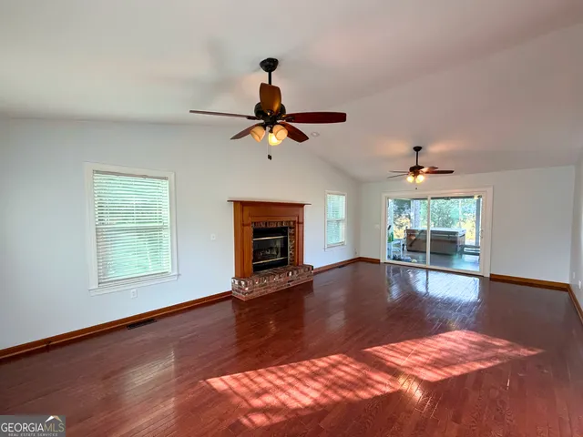 $2,950 | 292 Alexanders Court, St. Marys, GA 31558