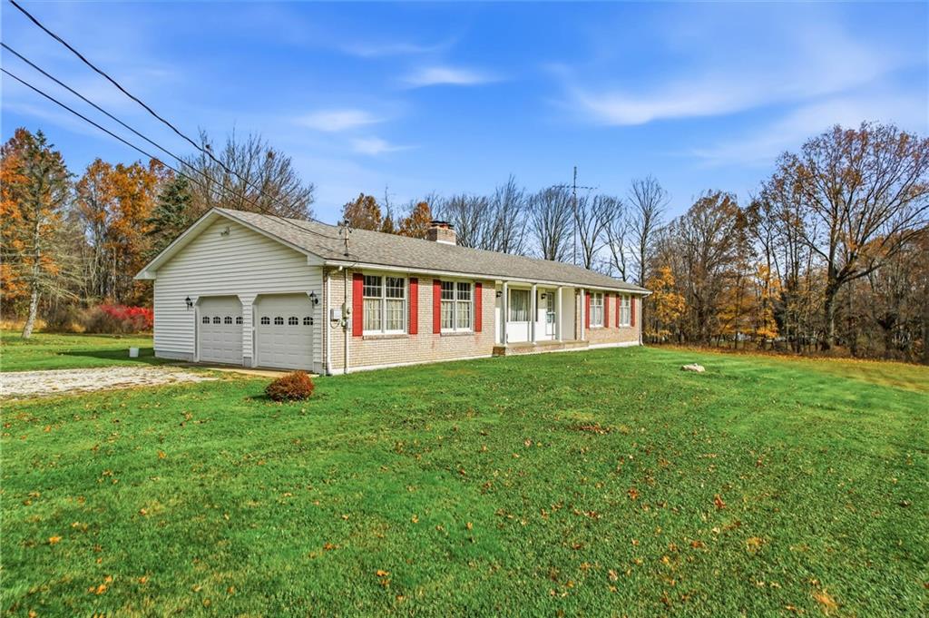 2635 South Keel Ridge Road Hermitage, PA 16148 - Photo 40 of 49 a view of a house with backyard and garden