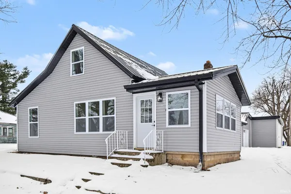 $235,000 | 303 South White Street, Culver, IN 46511