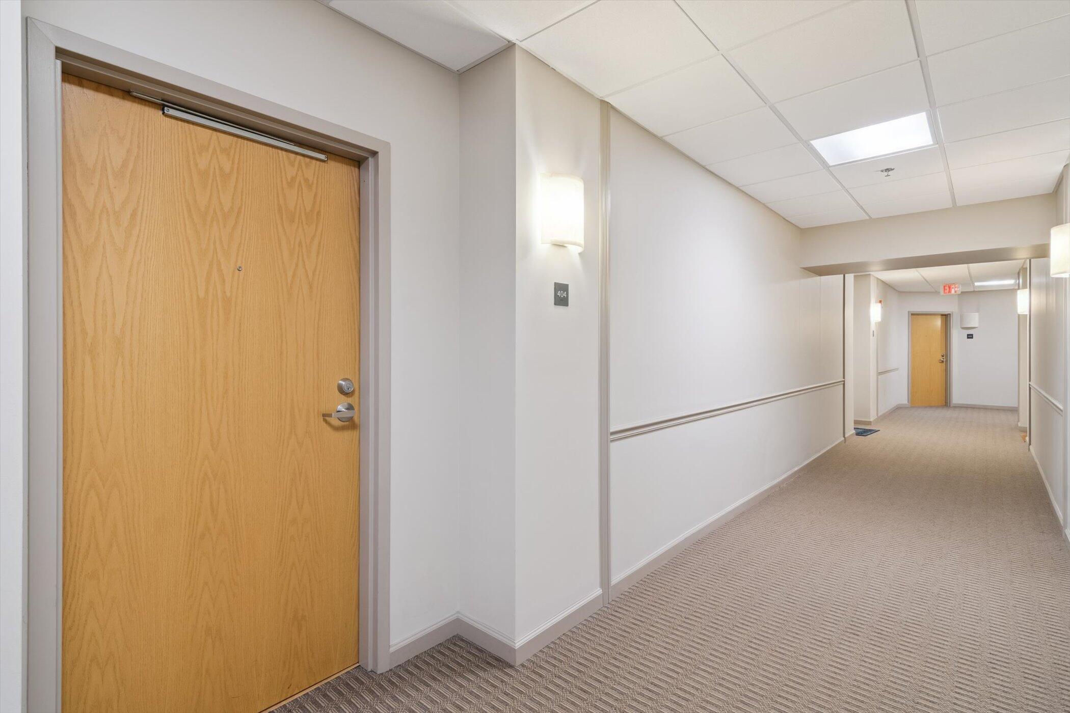 111 North Ashley Street, Unit 404 Ann Arbor, MI 48104 - Photo 20 of 24 41-111-N-Ashley-St-Unit-404-Ann-Arbor-MI