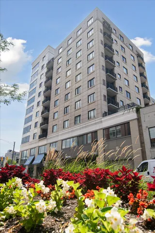 $2,400 | 111 North Ashley Street, Unit 404, Ann Arbor, MI 48104