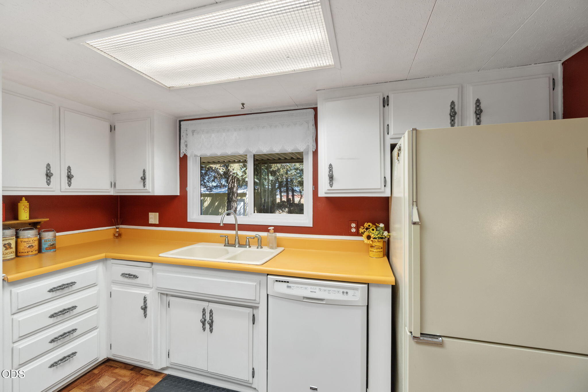 28089 Modoc Point Road Chiloquin, OR 97624 - Photo 19 of 44 Gallery Image 19