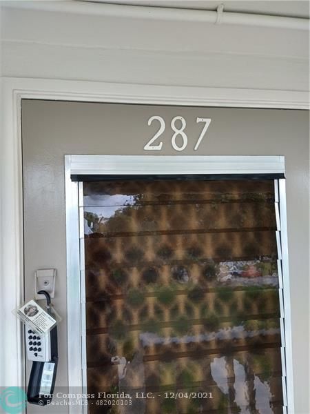 287 Markham M, Unit 287 Deerfield Beach, FL 33442 - Photo 24 of 64 a close view of door