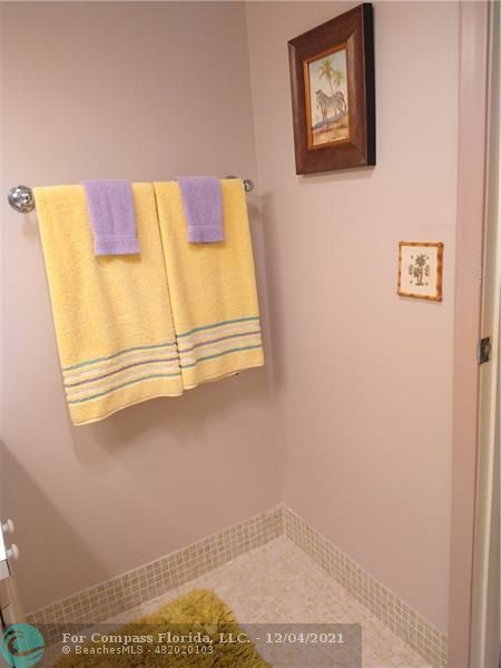 287 Markham M, Unit 287 Deerfield Beach, FL 33442 - Photo 46 of 64 a view of a closet